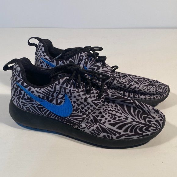 Nike Roshe Run Print (677782-005) Sneakers Women 7 (5.5 Y) - Picture 1 of 8